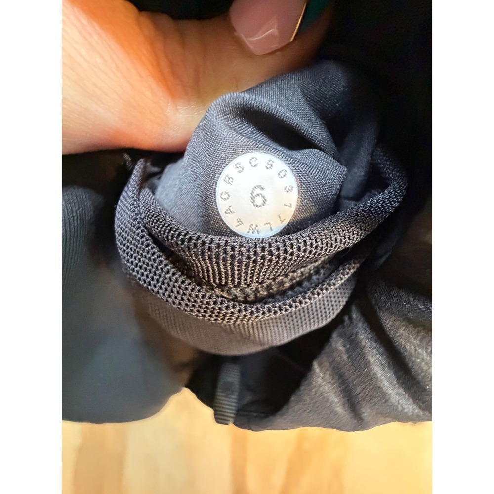 Lululemon Down & Around Crew Black Insulated Pullover W4AGBS Size 6 Athleisure - Picture 8 of 11